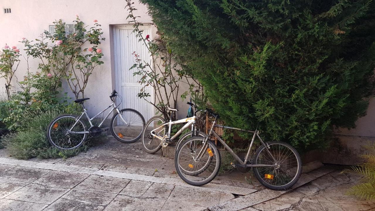 Les Petites Forges Apartamento Auxonne Exterior foto